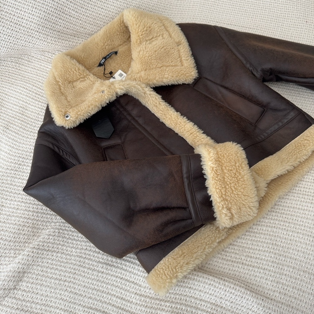 ZARA Dark Brown Faux-Shearling Aviator Jacket with Cream Trim - Picture 3 of 3